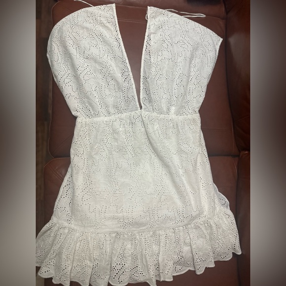 Suboo embroidered / wooven dress , brand new never worn - Picture 2 of 3